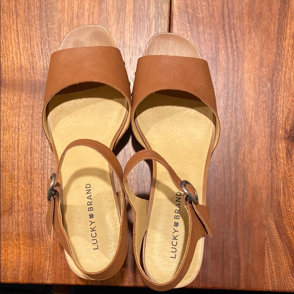 Lucky Brand Women's Brown Wedge Sandals - Picture 5 of 7